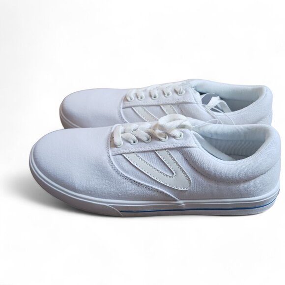 Tretorn Womens White Chelsea Canvas Lace Up Sneakers Running Shoes Size 8.5 NWT - Picture 6 of 13
